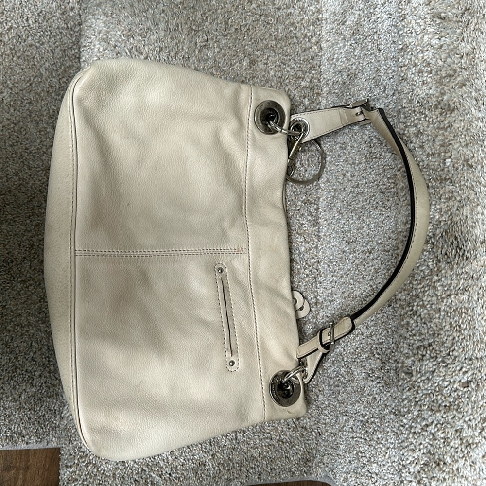 Makowsky beige purse